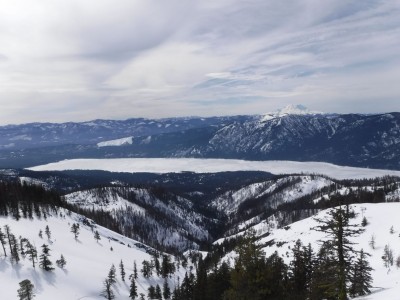 Lake Cle Elum Frozen.jpg